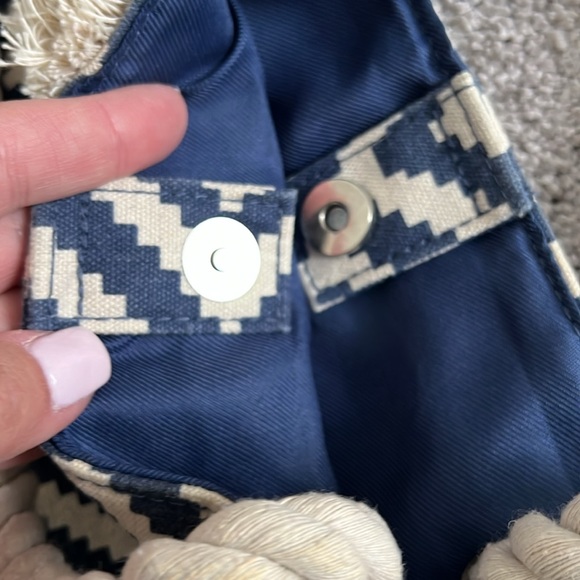 Summer & Rose Beach Tote Bag - Picture 6 of 8